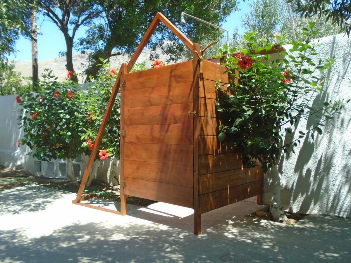 Leros Eleonas Apartments Алинда Екстериор снимка