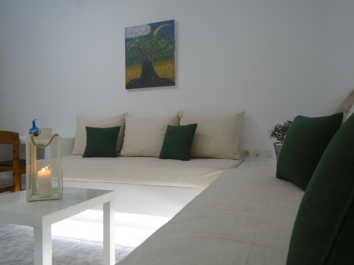Leros Eleonas Apartments Алинда Екстериор снимка