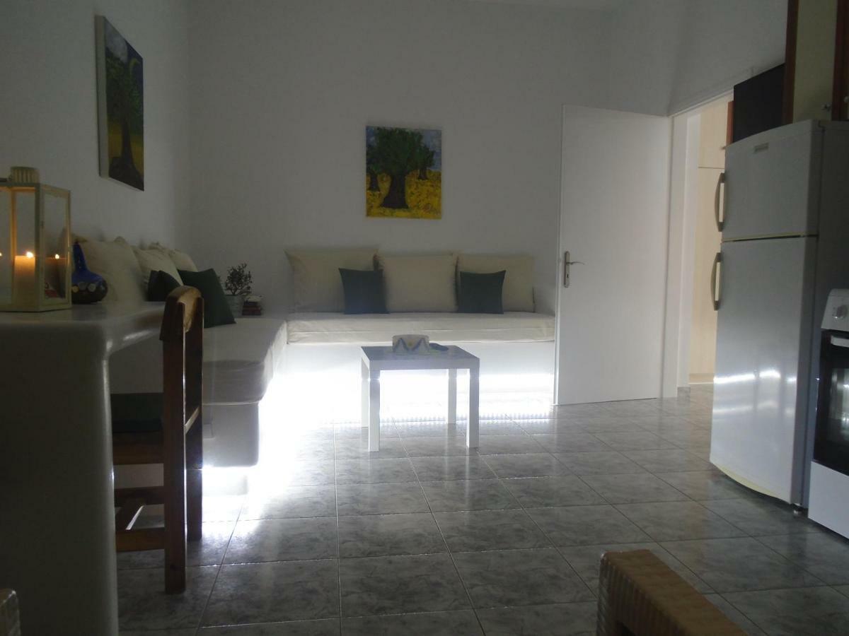 Leros Eleonas Apartments Алинда Екстериор снимка